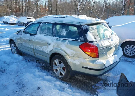 2005 Subaru Outback 2.5Xt from USA, damaged, VIN 4S4BP68CX54315339